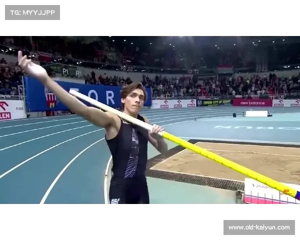 杜普兰蒂斯再创辉煌 在钻石联赛跃过6米28成功打破撑杆跳世界纪录